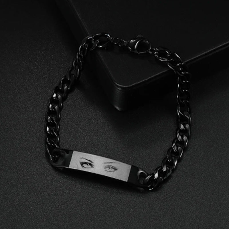 Bracelet portrait gravé